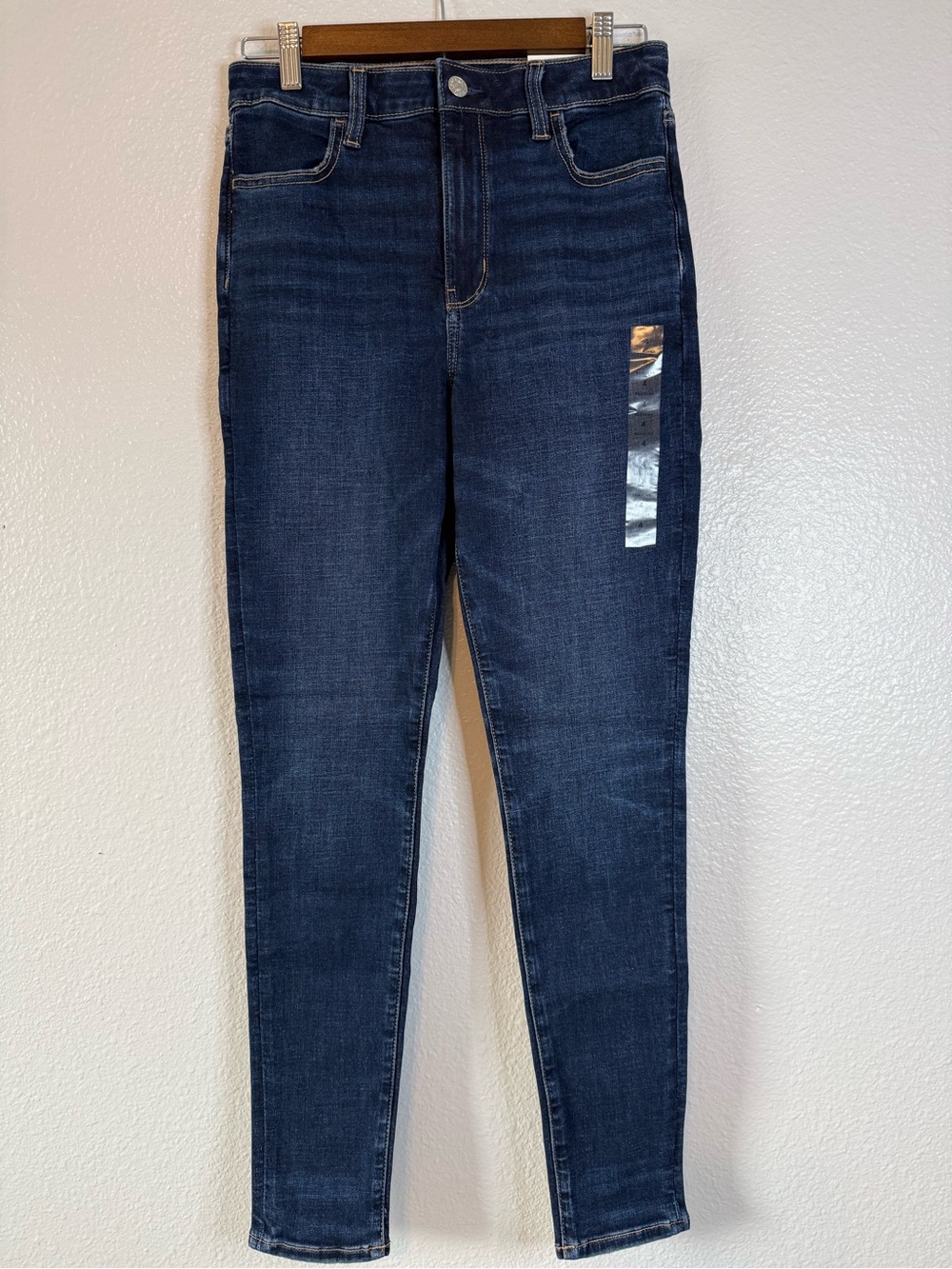 NWT American Eagle Next Level Stretch Super High Rise Jegging Dark Wash Size 4